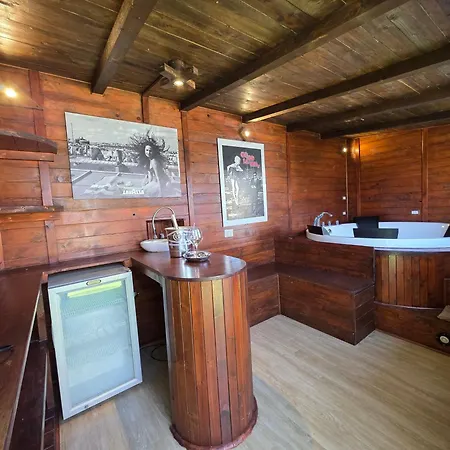 Apartamento Attico Con Jacuzzi E Giardino-cagliari *