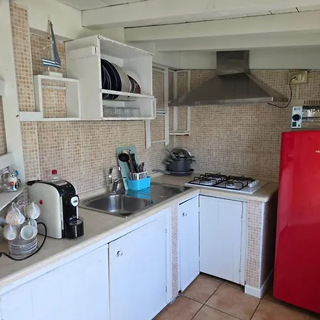 Attico Con Jacuzzi E Giardino-cagliari *